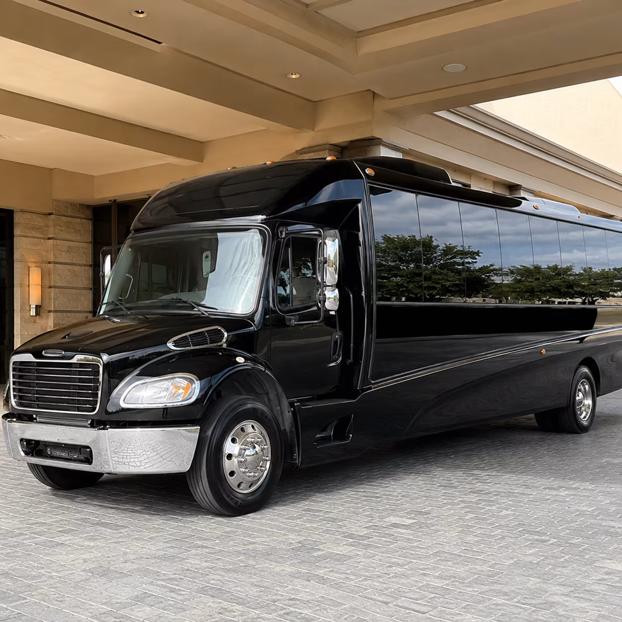menifee 25 passenger minibus