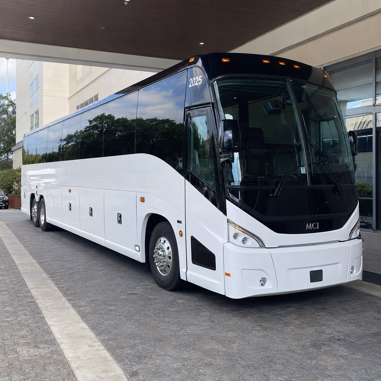 menifee 54 passenger charter bus