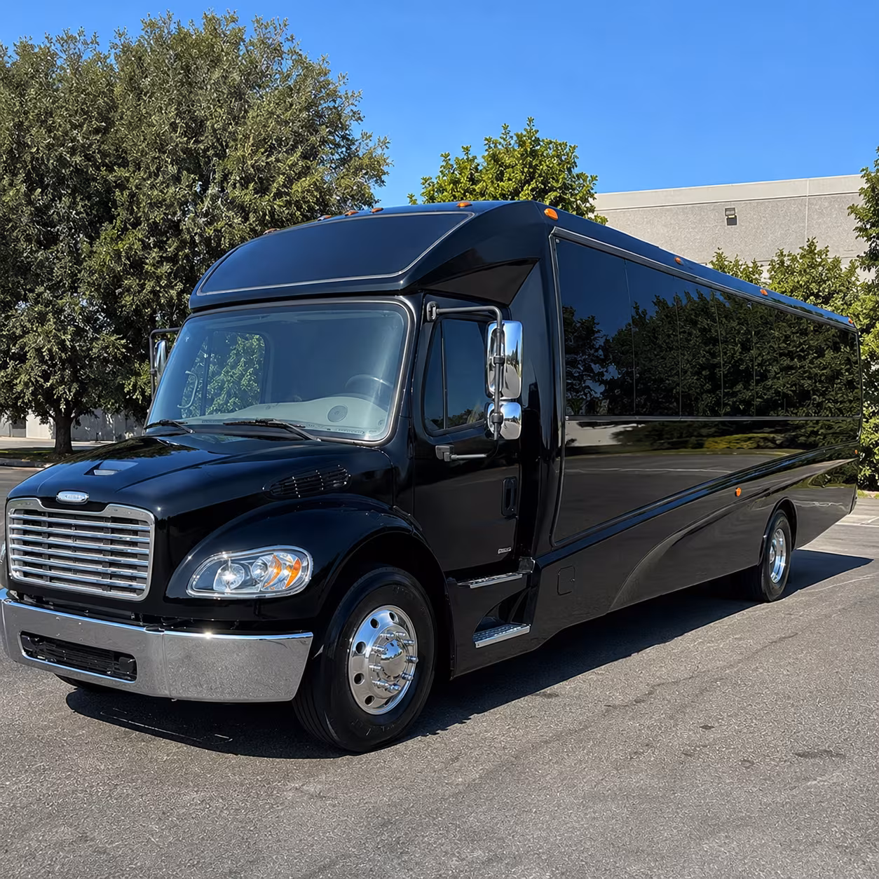 minibus rentals for menifee wedding party arrivals and departures